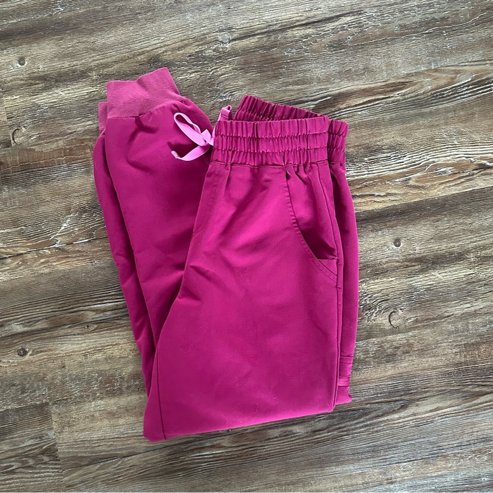 FIGS Dark Magenta HW Zamora Jogger XSP